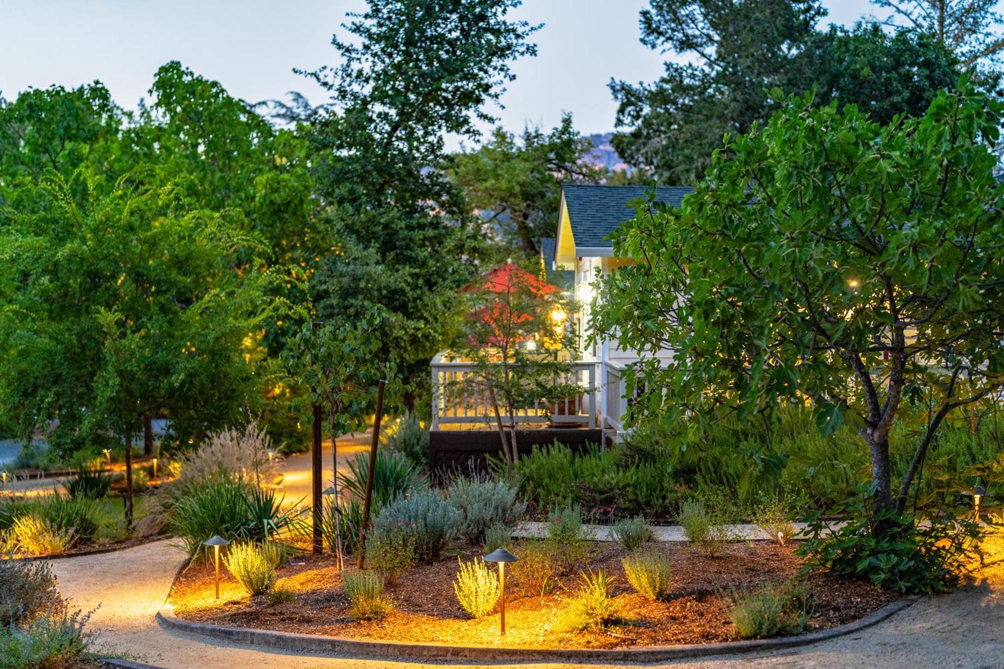 Aurora Park Cottages Калистога Екстериор снимка
